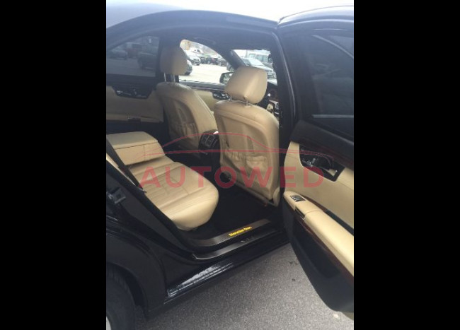 Mercedes W221 S550 Long-5