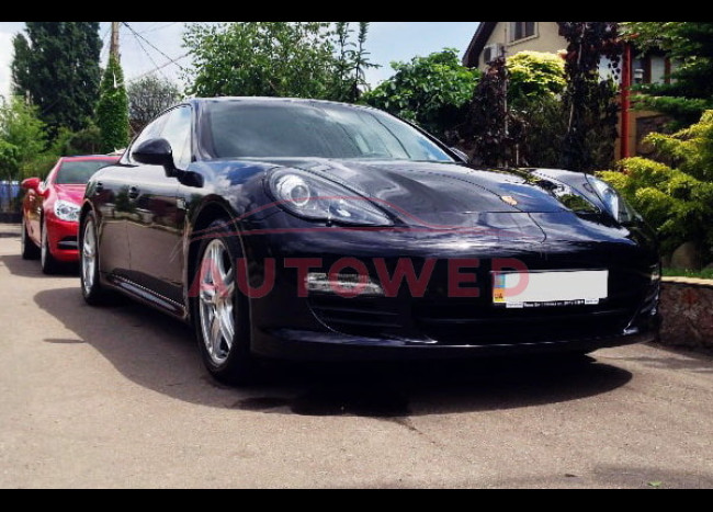 Porsche Panamera-2