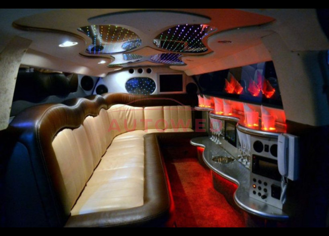 ЛИМУЗИН CHRYSLER 300C-Черный-3