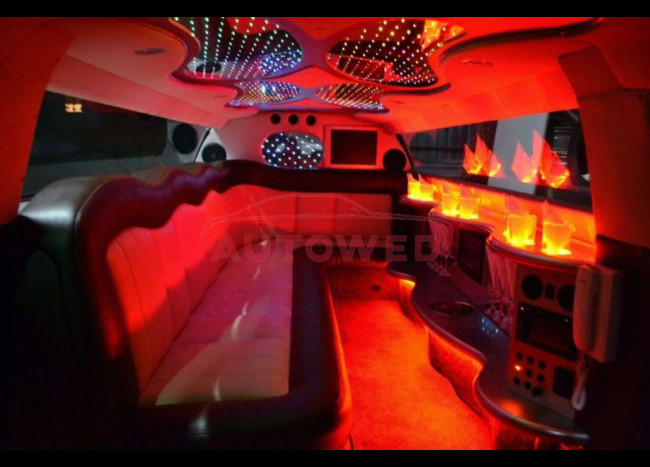 ЛИМУЗИН CHRYSLER 300C-Черный-2