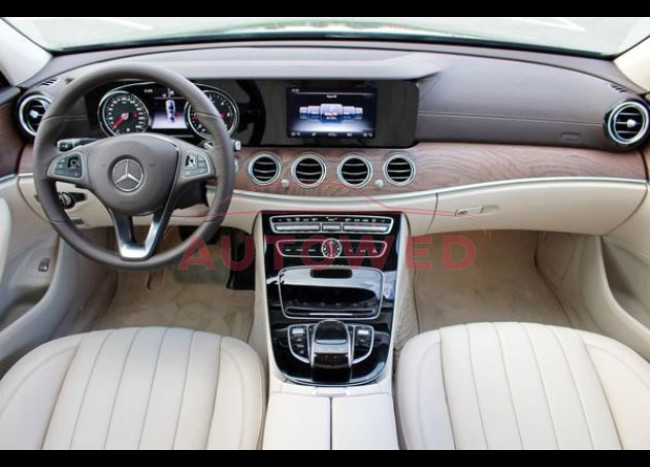 MERCEDES W213 E220-5