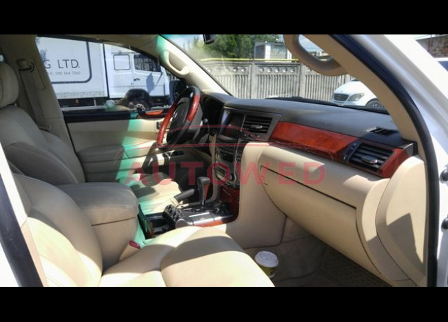 LEXUS LX 570-4