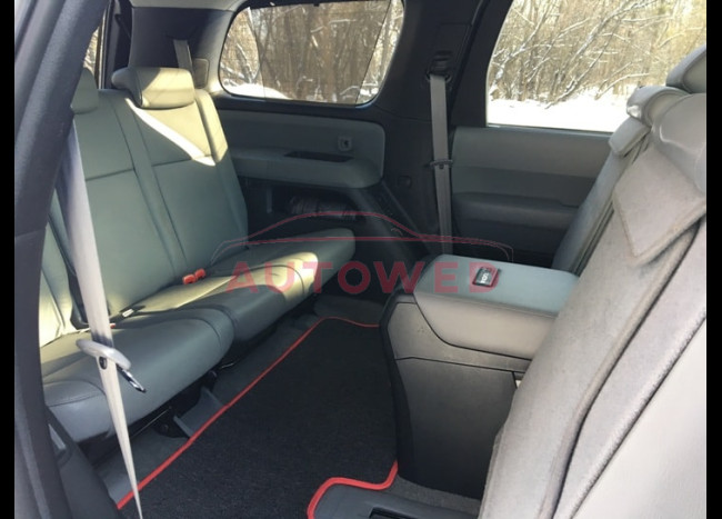 Toyota Sequoia-5