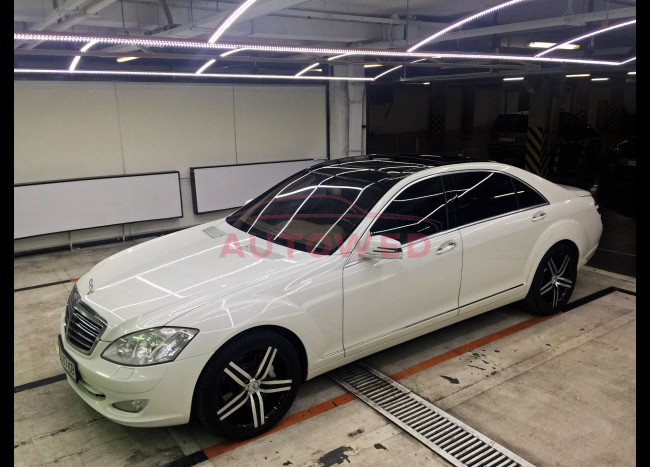 MERCEDES W221 S550L AMG