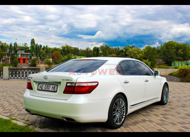 LEXUS LS 460 Long-4