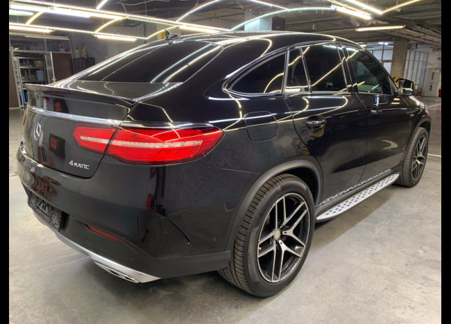MERCEDES GLE COUPE NEW-5