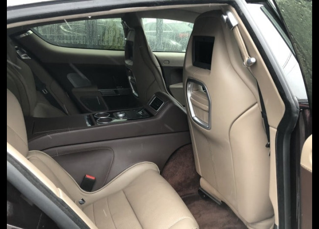 Aston Martin Pride-3