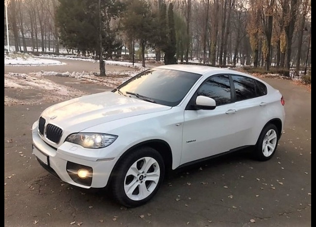 BMW X6
