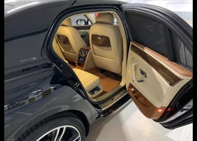 Bentley Flying Spur V12-6