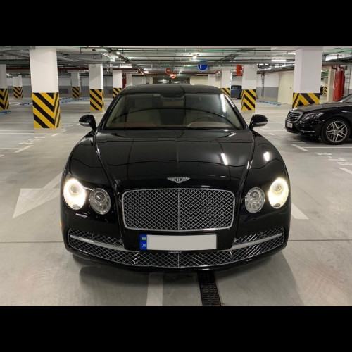Bentley Flying Spur V12