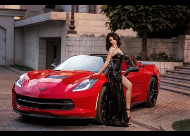 Chevrolet Corvette-8