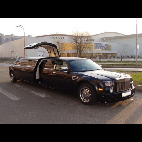 Лимузин Chrysler 300C Rolls-Royce