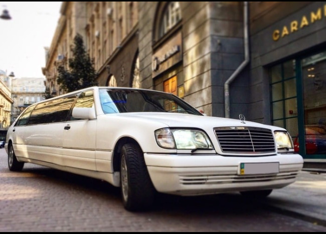 Лимузин MERCEDES w140 S500