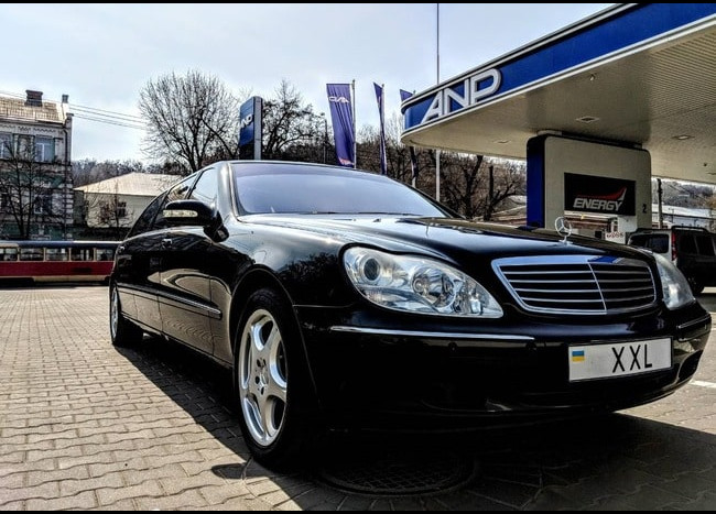 Лимузин Mercedes w220-1