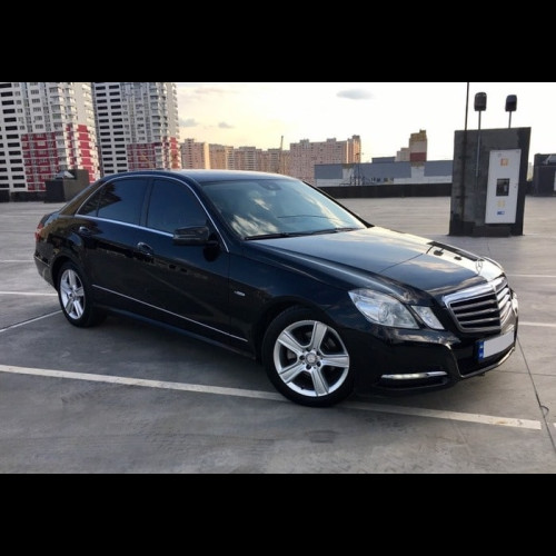 Mercedes-Benz w212 E200