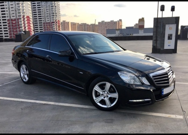 Mercedes-Benz w212 E200