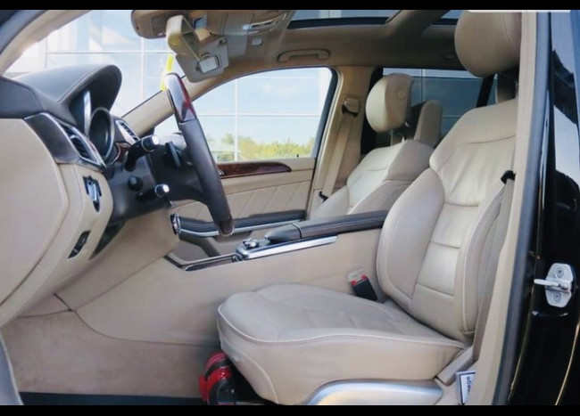 Mercedes GL 500 AMG-5