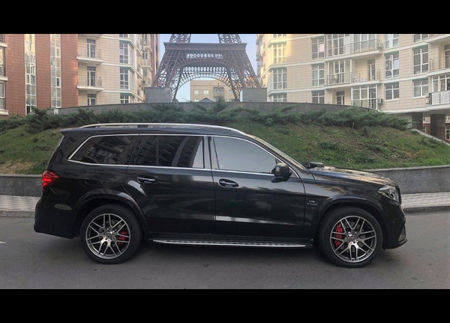 Mercedes GLS 500 AMG-1