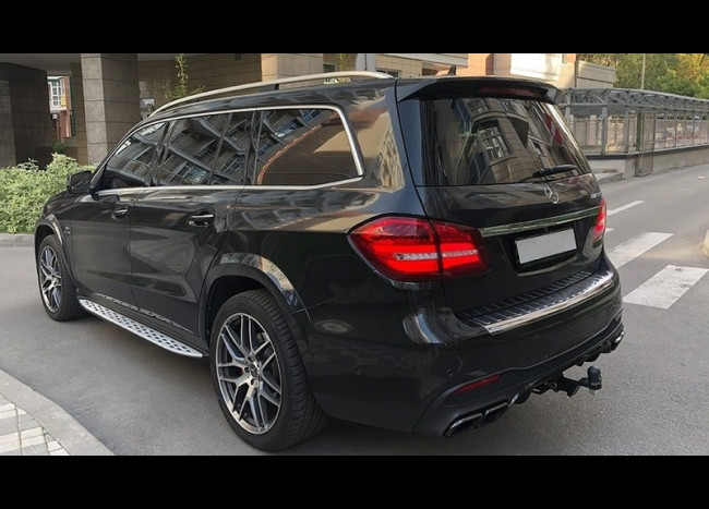 Mercedes GLS 500 AMG-2
