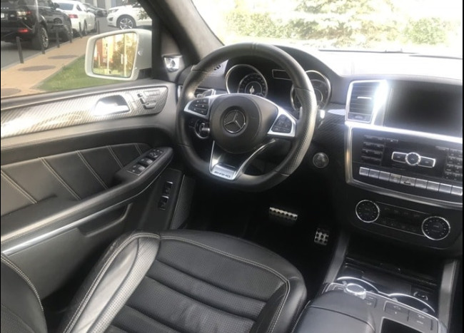 Mercedes GLS 63 AMG-3