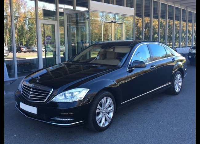 Mercedes w221 S500-1