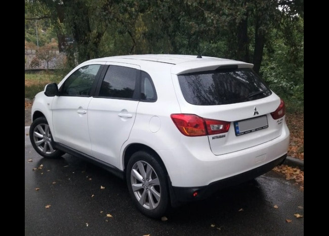 Mitsubishi ASX-1